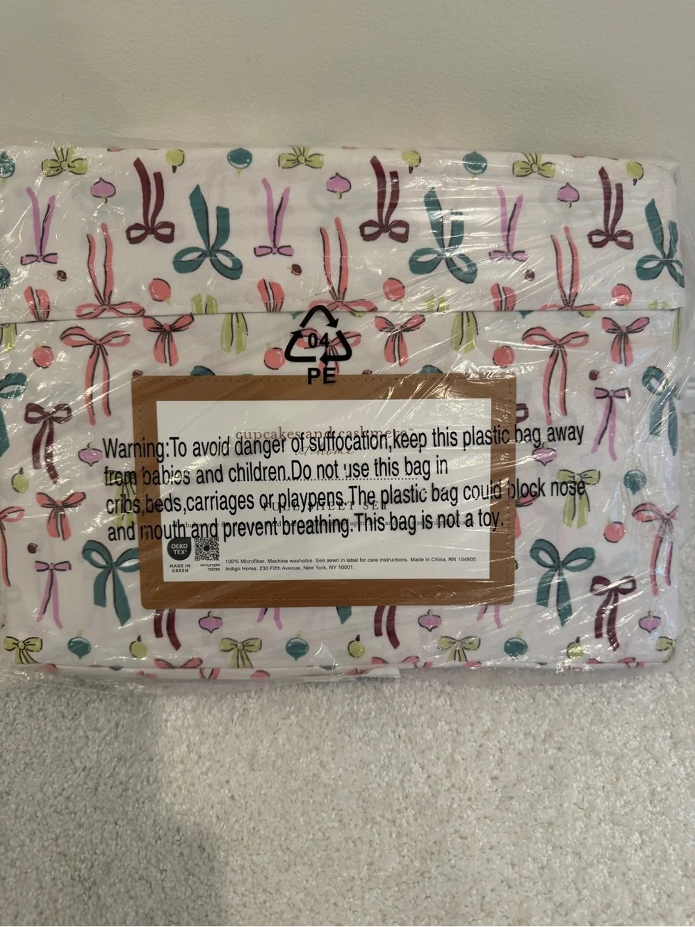 cupcakes & cashmere White Sheet Set with Multicolor Bows